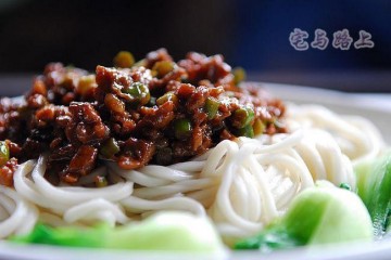 蒜薹肉醬拌麵(打滷麵的做法,蒜薹肉醬拌麵(打滷麵怎麼做好吃,蒜薹肉醬