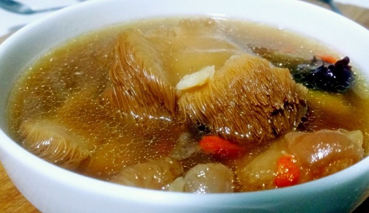 猴头菇胡萝卜排骨汤图片