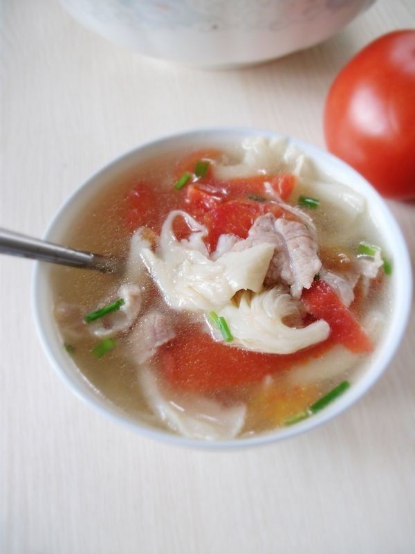 西红柿肉片汤的做法图片