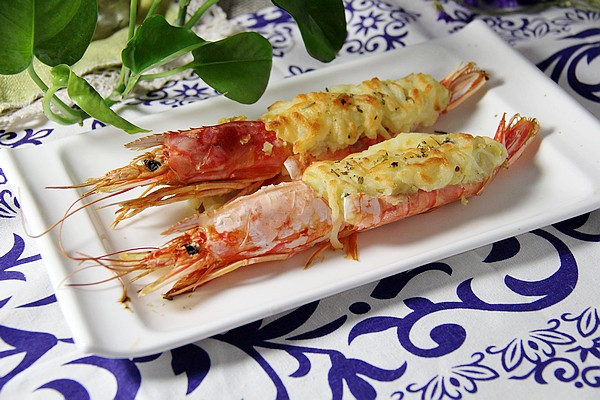 土豆泥芝士焗阿根廷红虾的做法,土豆泥芝士焗阿根廷红虾怎么做好吃