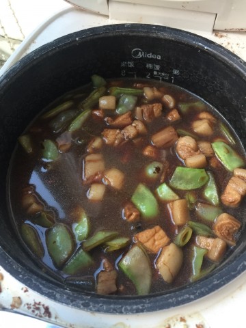 扁豆肉飯的做法,扁豆肉飯怎麼做好吃,扁豆肉飯的家常做法 - 京細菜譜