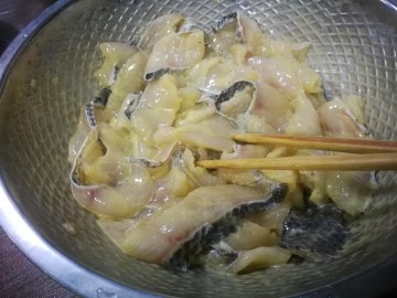 酸菜黑魚